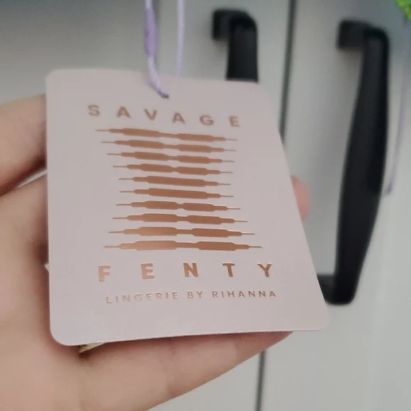 Savage X Fenty Stranded in Lace Plunge Bra. Size 34B NWT - Picture 6 of 10